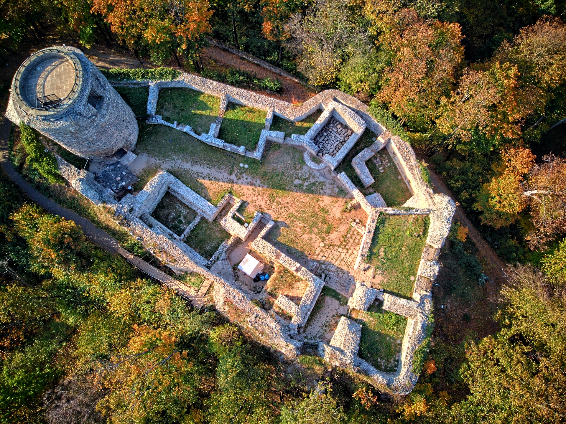 Lenno Castle - Medieval Heritage